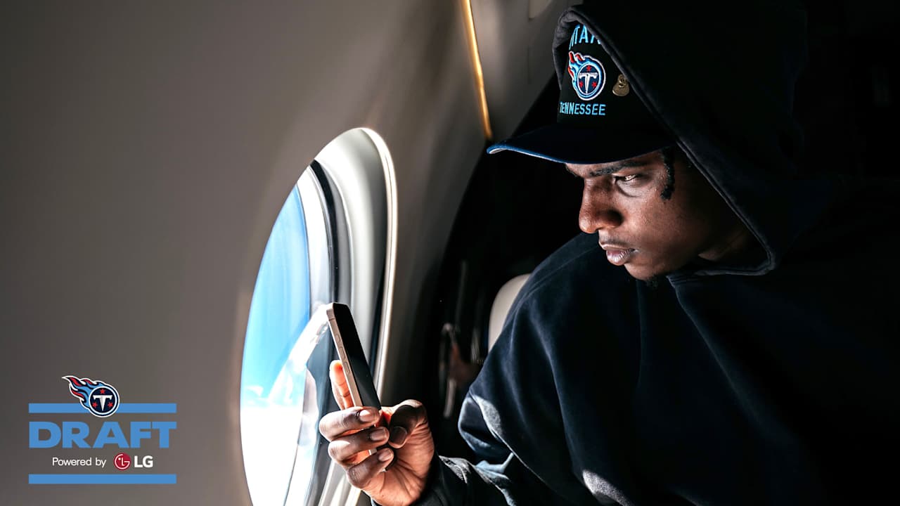 On the Plane With Titans QB Cam Ward as He Begins His NFL Journey