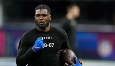 Panthers add cornerback off waivers