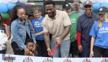 Zaire Franklin opens Rita’s in McCordsville, prepares for life after football