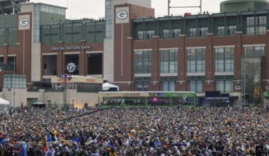 Shedeur Sanders' wait continues on day 2 of the NFL draft