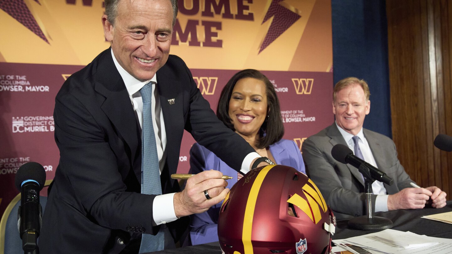 Commanders and DC agree to a deal to build at RFK Stadium site