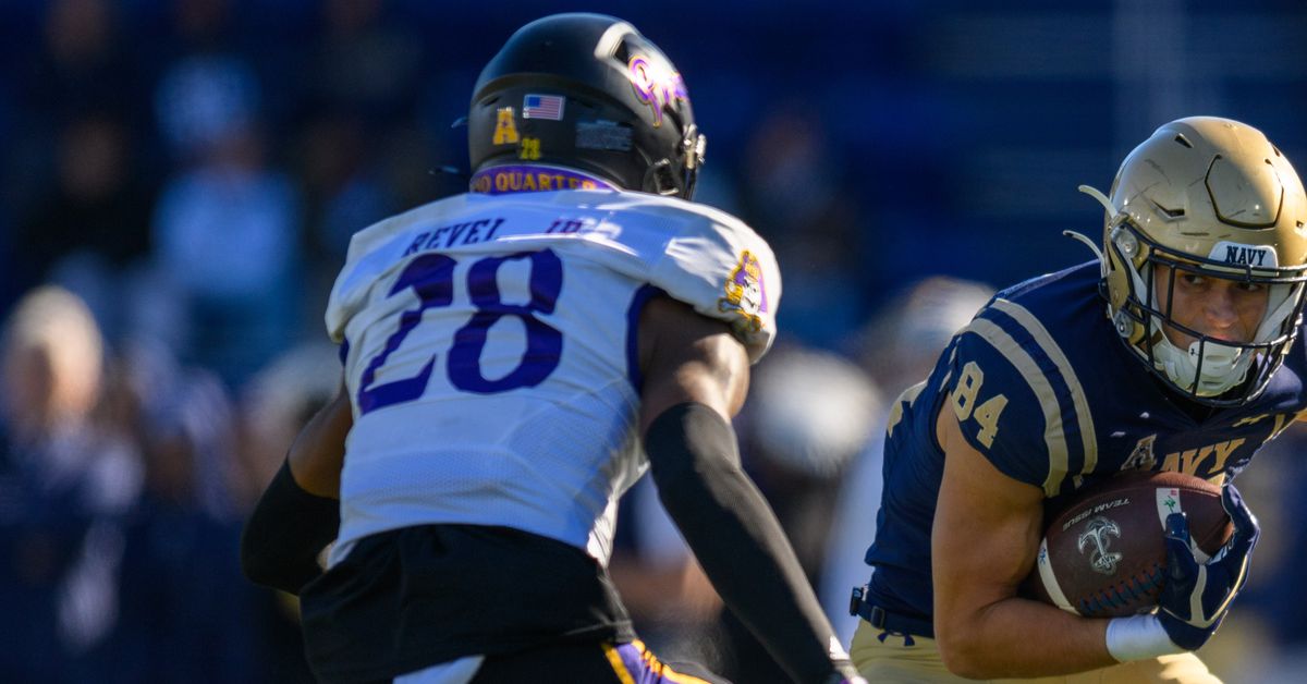 Dallas Cowboys CB conundrum added to by draft pick Shavon Revel Jr.