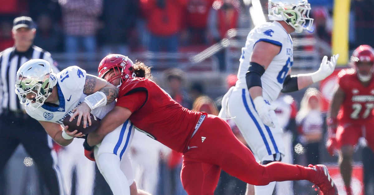 Chiefs Draft: How rookie defensive end Ashton Gillotte fits in 2025