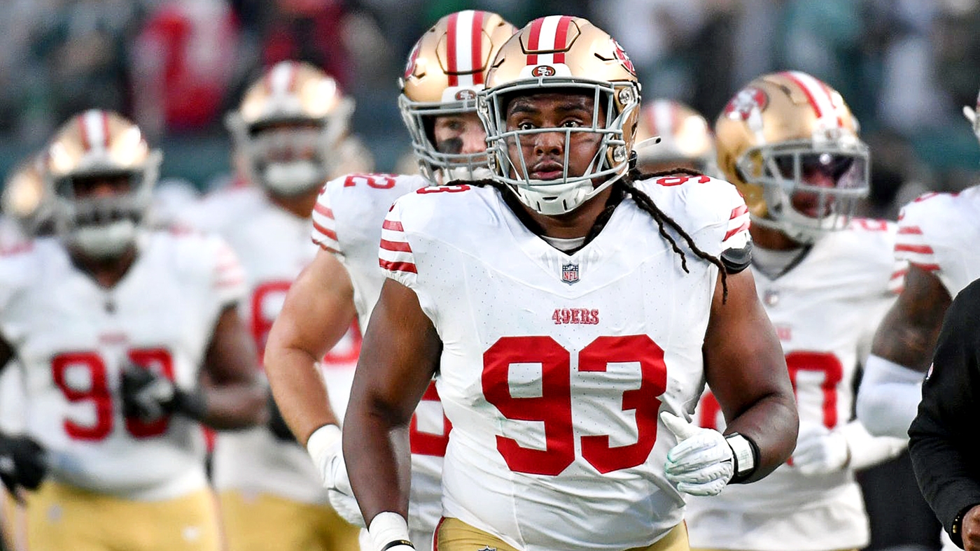 49ers Rookie Minicamp: More Than Just Kalia Davis and Jake Moody Feeling the Heat