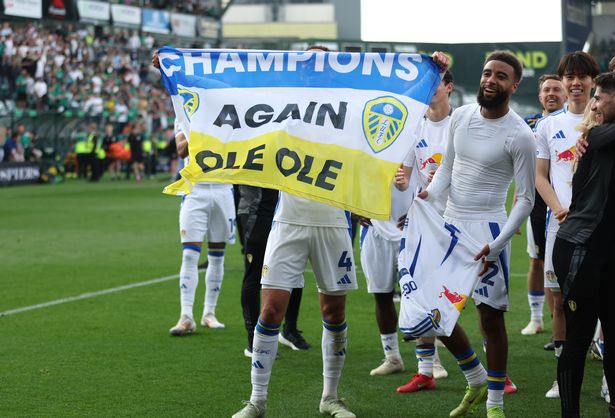 Leeds United players celebrate being crowned champions