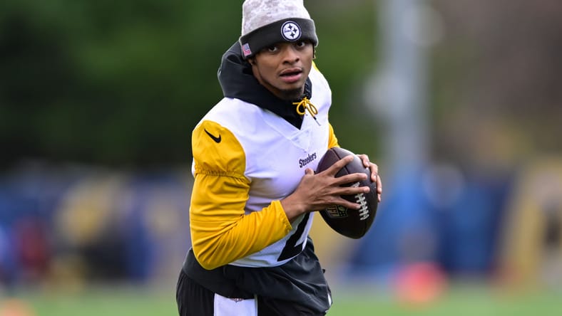 Pittsburgh Steelers QB Justin Fields
