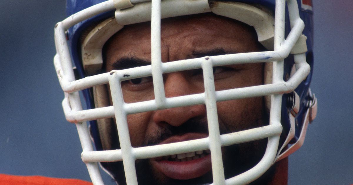 Denver Broncos need to induct Barney Chavous into the Ring of Fame