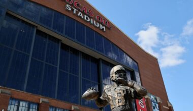 NFL schedule 2025: Which Miami Dolphins away game would you want to attend?