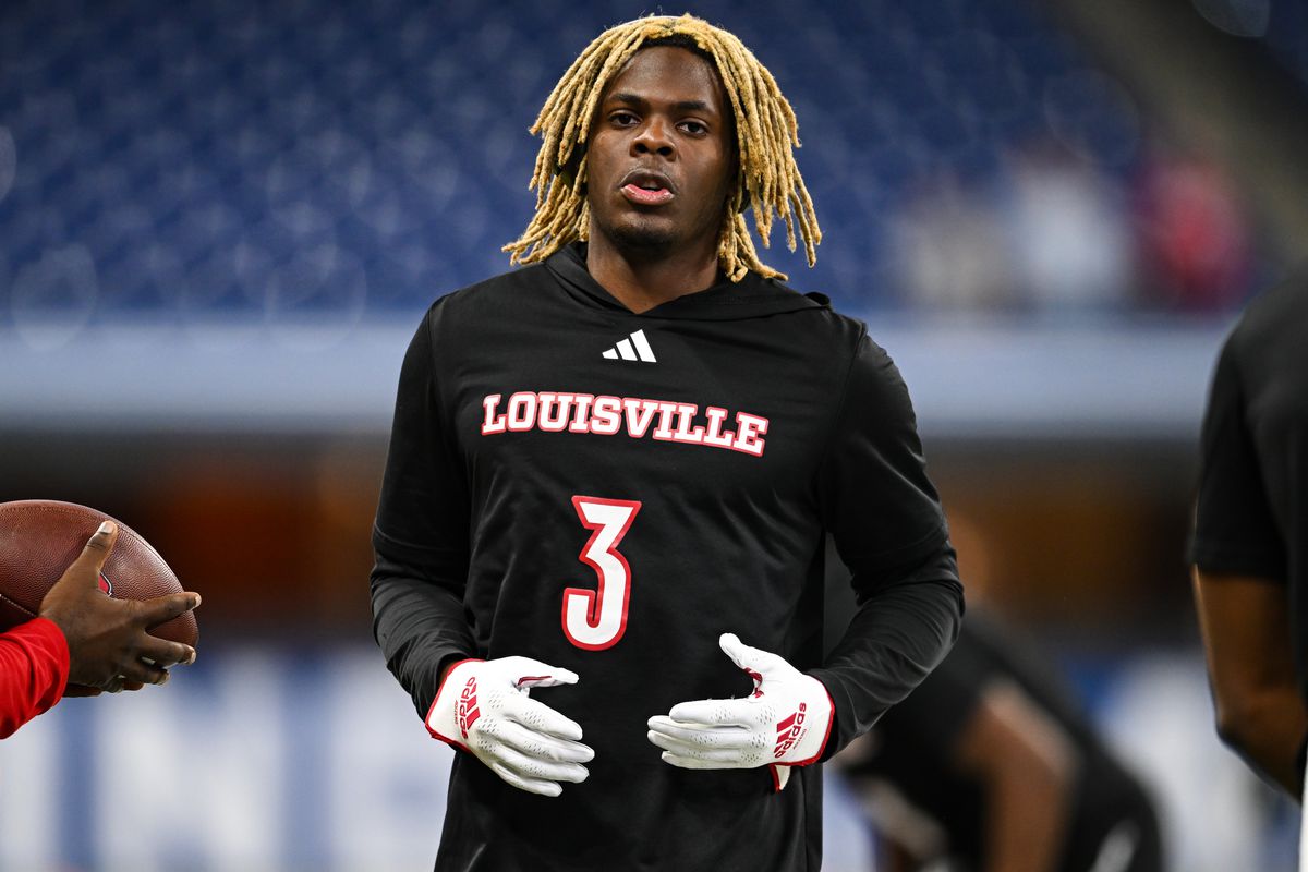 COLLEGE FOOTBALL: SEP 16 Louisville vs Indiana