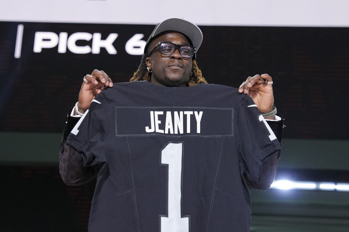 2025 NFL Draft - Round 1