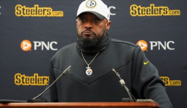 Aaron Rodgers faces being upset by Pittsburgh Steelers already with Mike Tomlin ready to part ways with top target
