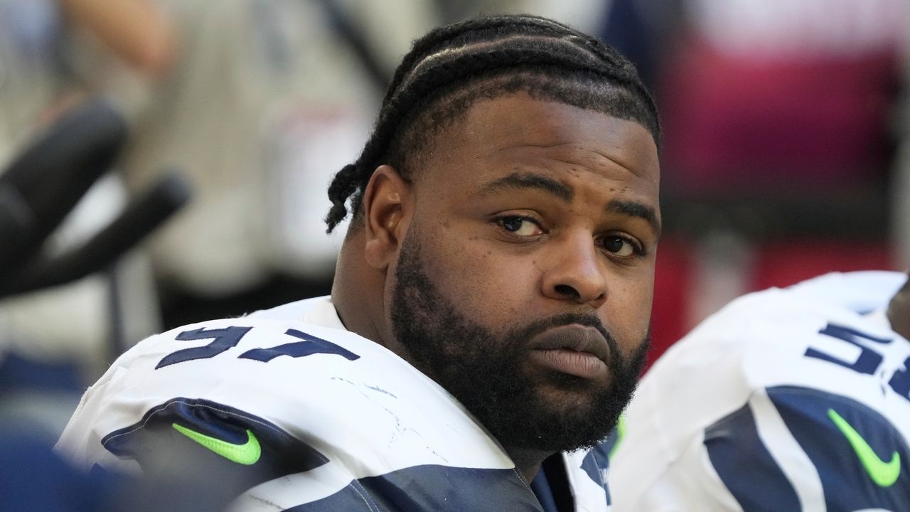 Seahawks re-sign veteran defensive tackle Johnathan Hankins