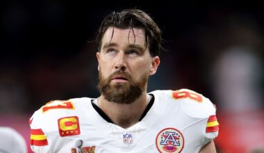 Chiefs tight end Travis Kelce jokes about not receiving much attention from his father