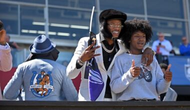 Lamar Jackson, 'hippity hop' race highlight Pimlico Cup