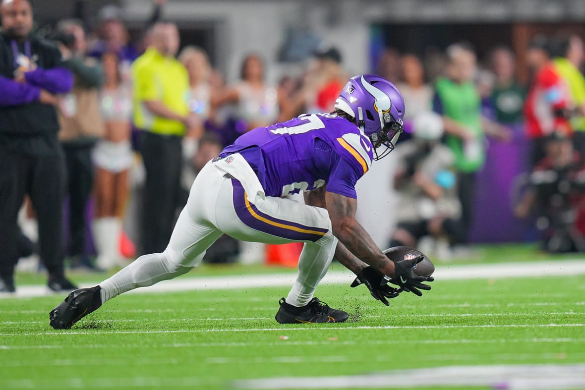 4 Free Agents the Vikings Could Still Re-Sign