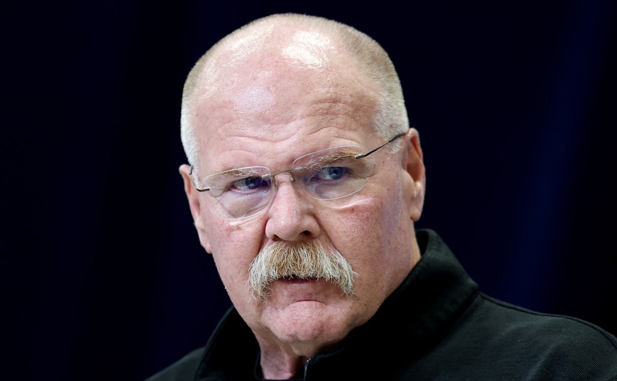 NFL News: Andy Reid, Patrick Mahomes, and Travis Kelce's Chiefs warned about Jim Harbaugh and Justin Herbert's Chargers in 2025