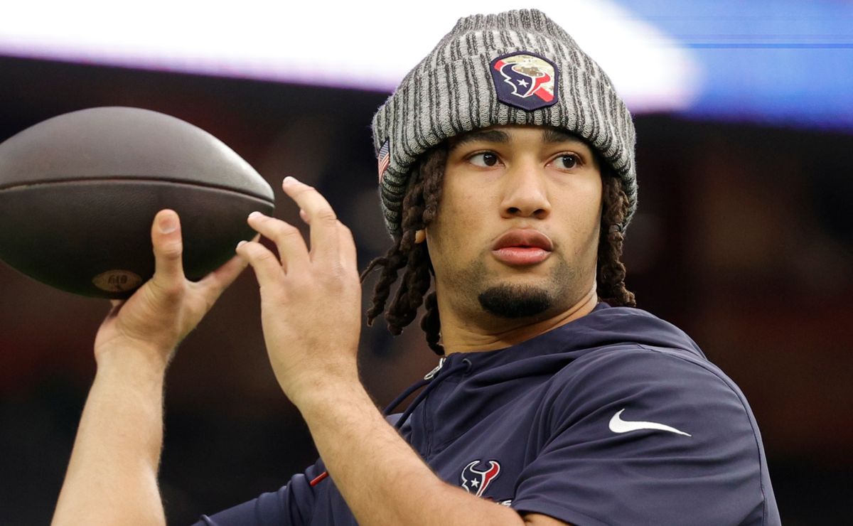 Texans WR Nico Collins delivers bold promise to C.J. Stroud, DeMeco Ryans ahead of 2025 NFL season