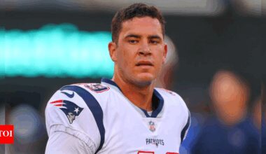 Joe Cardona was released by the New England Patriots, and within 10 days, he was signed by the Miami Dolphins