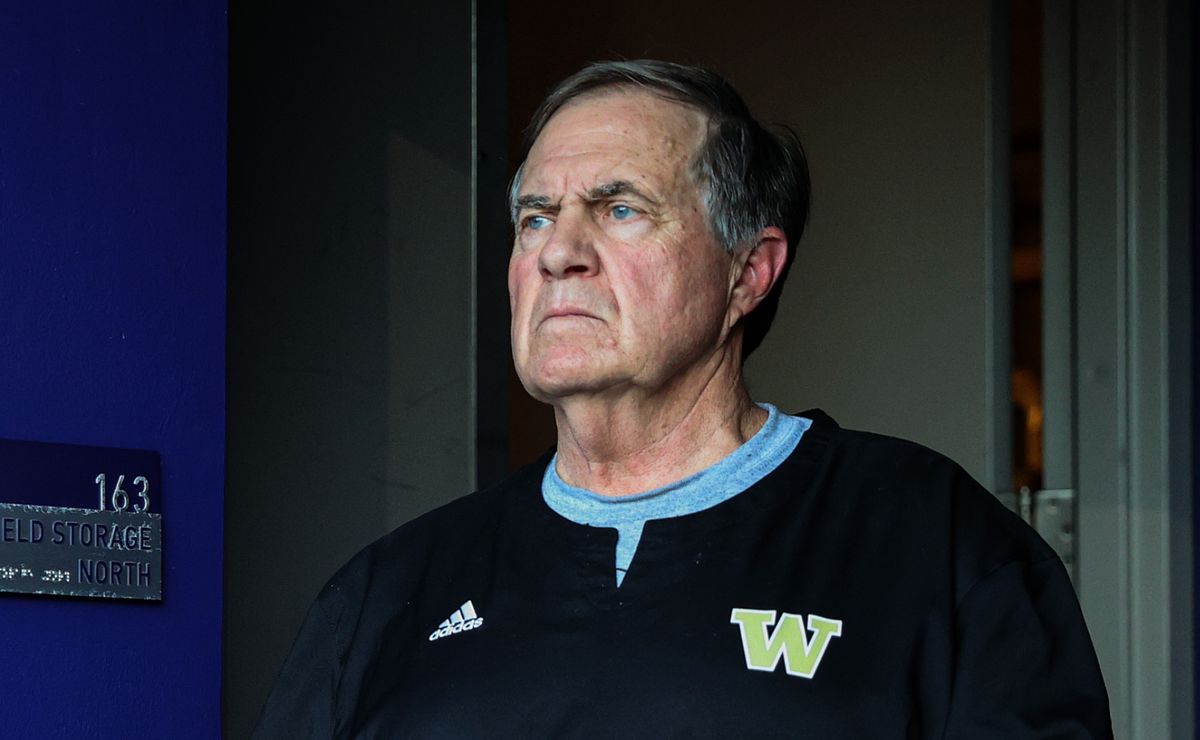 Former Ashton Jeanty teammate joins Bill Belichick's North Carolina amid offseason drama in Chapel Hill