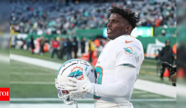 Indianapolis Colts issue apology to Tyreek Hill after fans slam insensitive schedule release video | NFL News