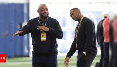 Ryan Clark says Pittsburgh Steelers head coach Mike Tomlin is unfireable