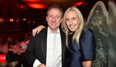 "There nothing American about the 'Commanders'": Fans disapprove Washington team owner Marjorie Harris' "America’s Team" claim | NFL News