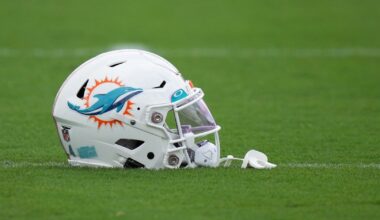 Dolphins Make Two Roster Moves, Waive LB William Bradley-King