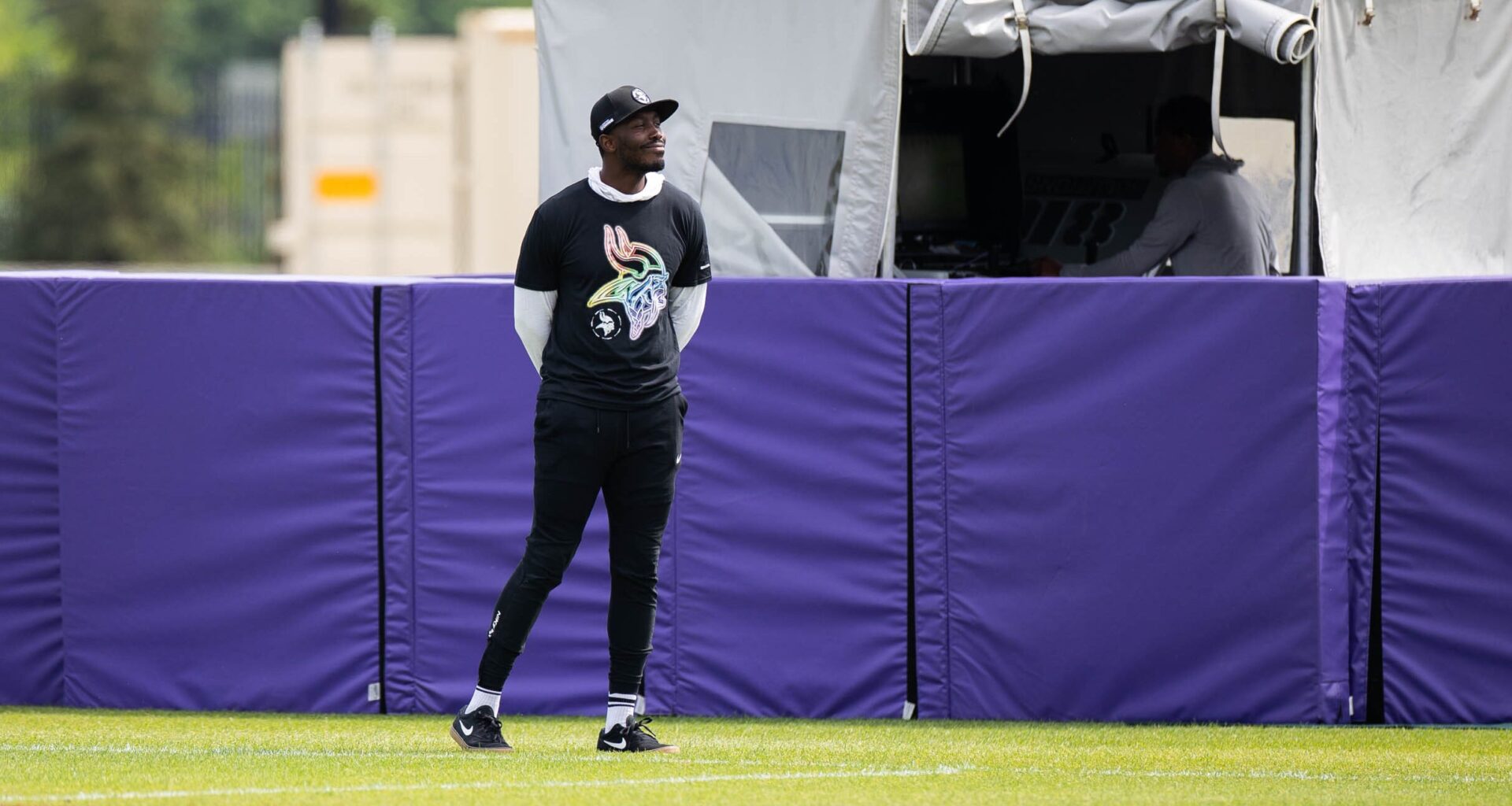 The Minnesota Vikings Spent How Much More Than Everyone Else?!