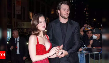 As wedding day approaches, Josh Allen and Hailee Steinfeld spark excitement and unity in Buffalo Bills locker room | NFL News