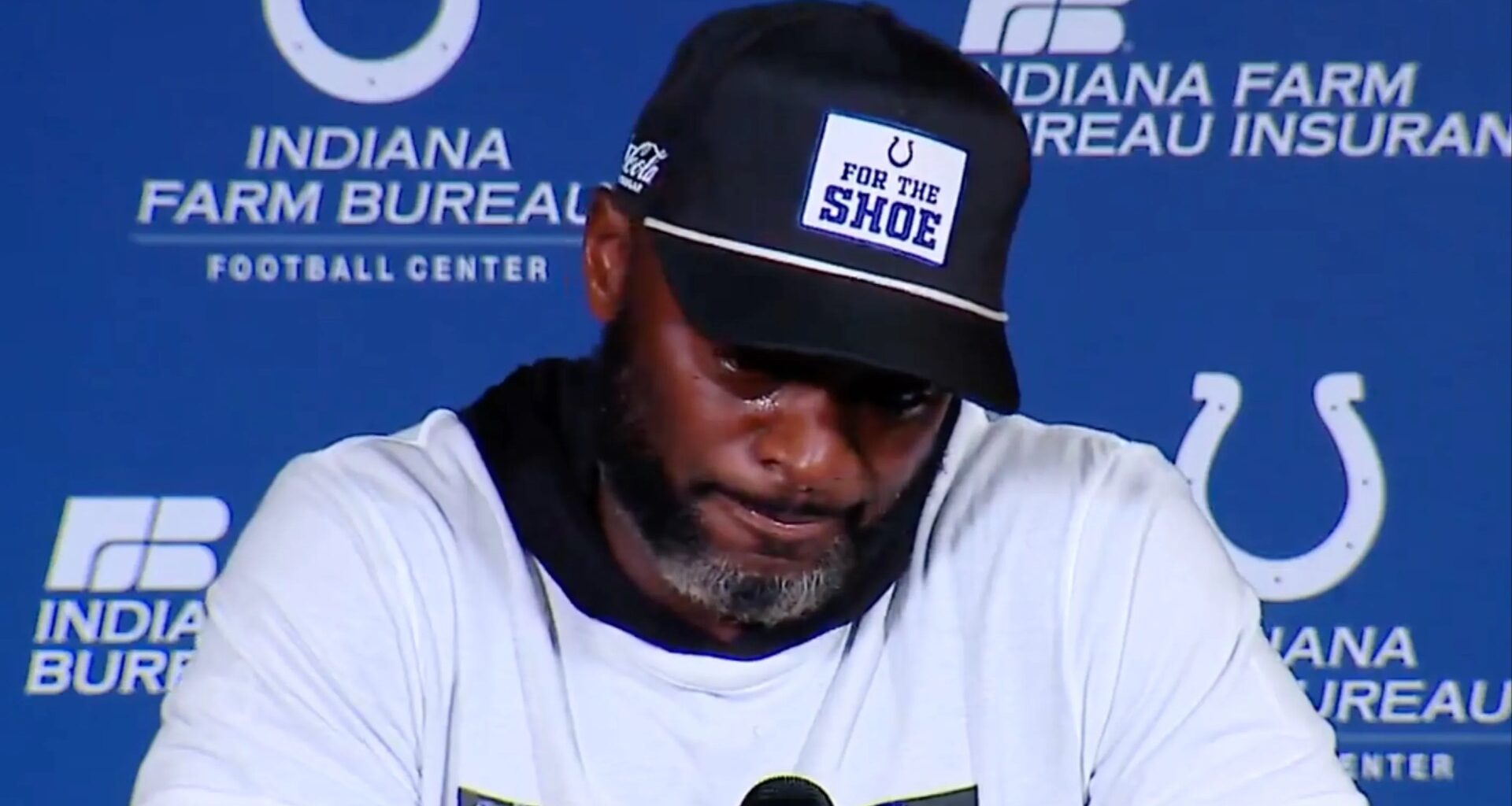 NFL legend Reggie Wayne brought to tears reflecting on the death of beloved Colts owner