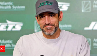 Did the New York Jets sabotage Aaron Rodgers’ career to make room for Justin Fields? | NFL News