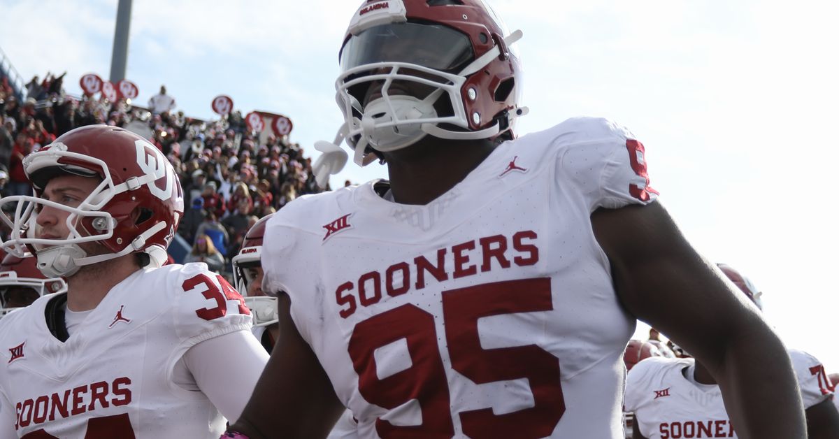 L.A. Rams beef up their defensive interior, sign a pair of UDFAs