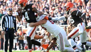 Raiders roster: Get to know free-agent defensive tackle Leki Fotu