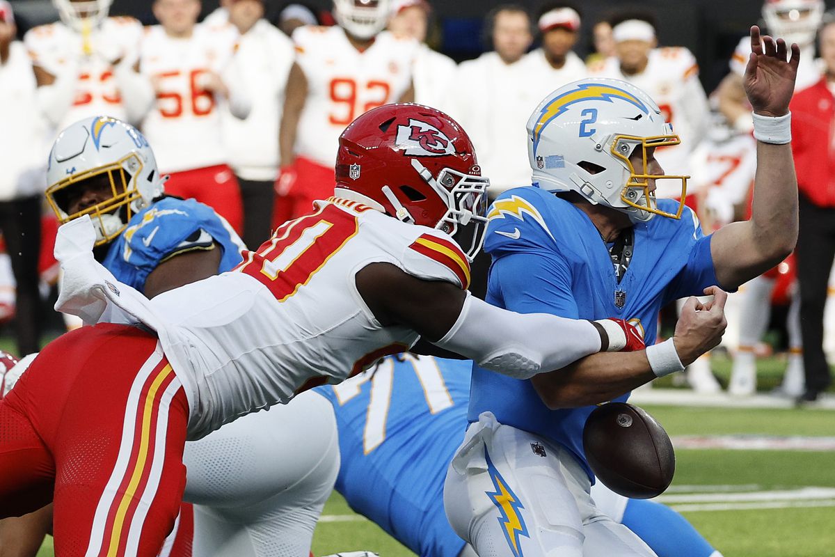 Kansas City Chiefs v Los Angeles Chargers