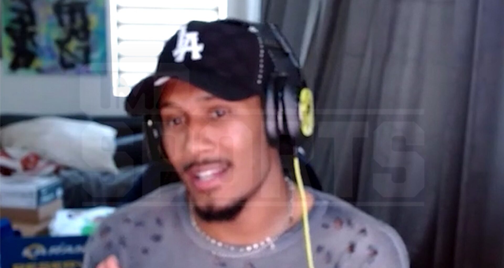 Shedeur Sanders Gets Advice From L.A. Rams Star Quentin Lake