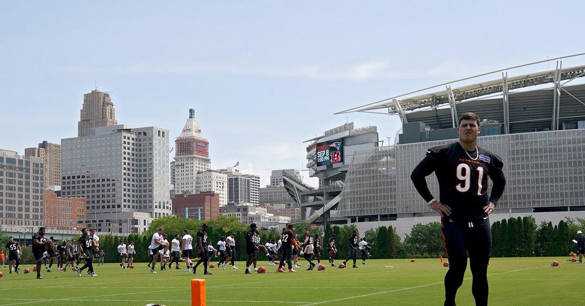 Here’s why the Bengals defense is hopeless without Trey Hendrickson