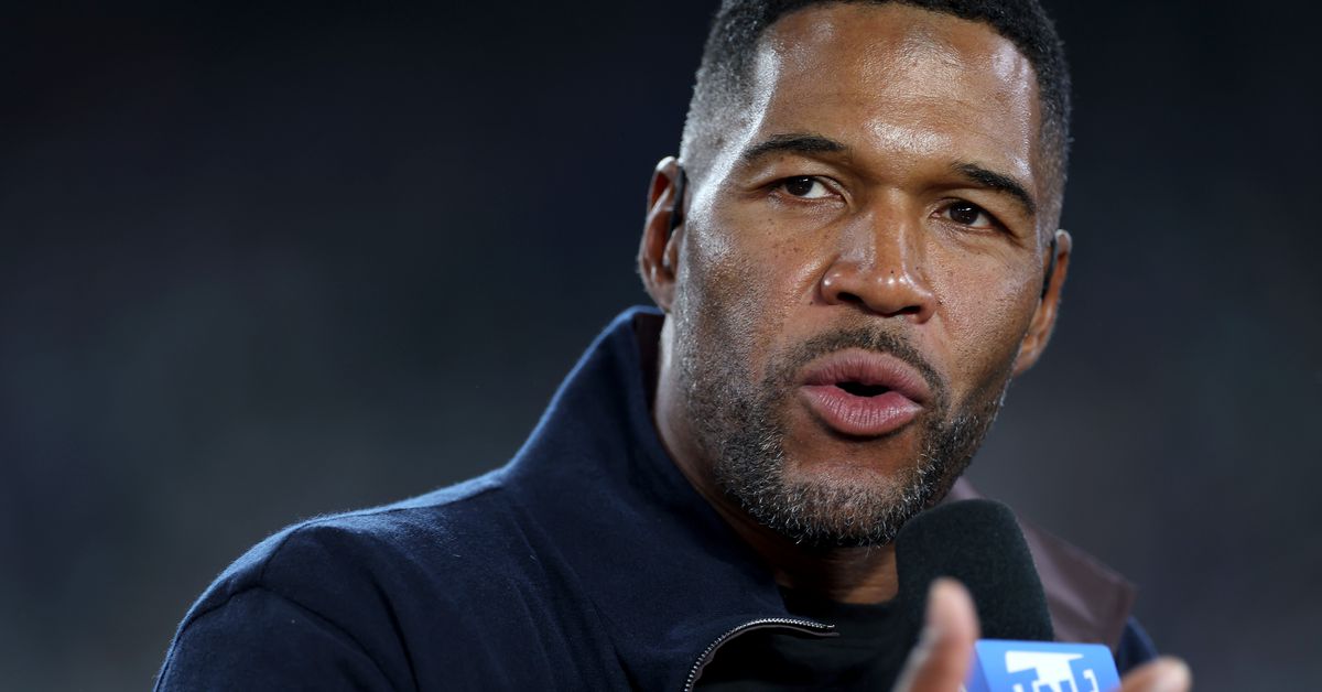 Michael Strahan bidding for minority ownership stake in New York Giants
