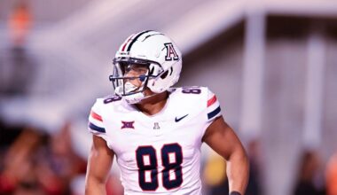 Tight end Keyan Burnett returning to Arizona Wildcats after spring spent at Kansas, per report