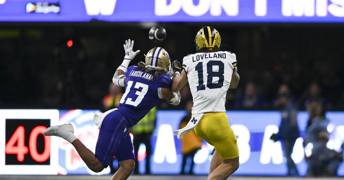 Bears sign five 2025 draft picks to rookie contracts