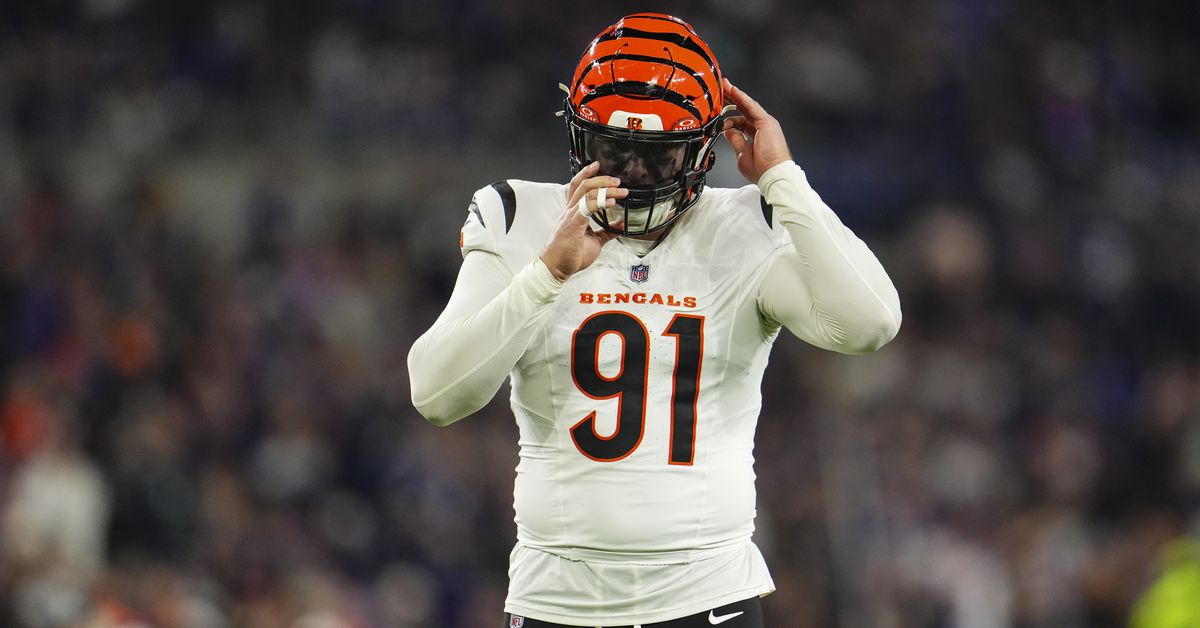 Ian Rapoport believes the Bengals will pay Trey Hendrickson