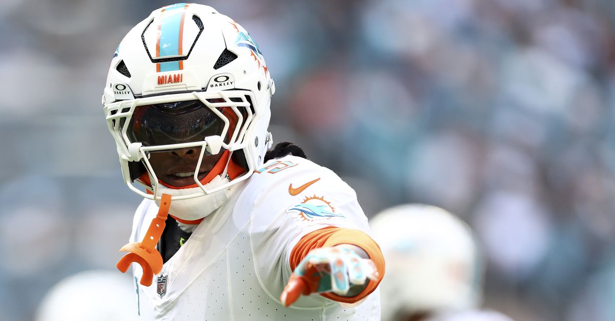 “Multiple Teams” engaged in trade talks with Dolphins for Jalen Ramsey