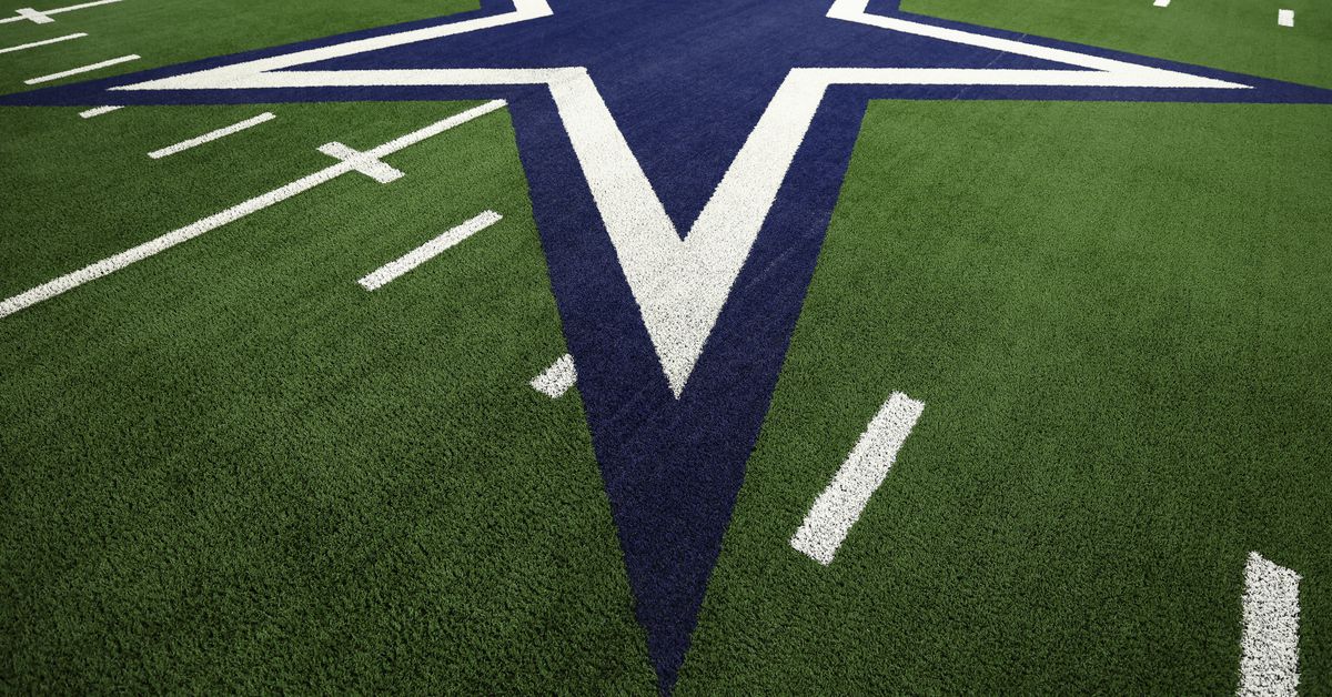 Dallas Cowboys waive 4 players, roster set at NFL mandated 90 players