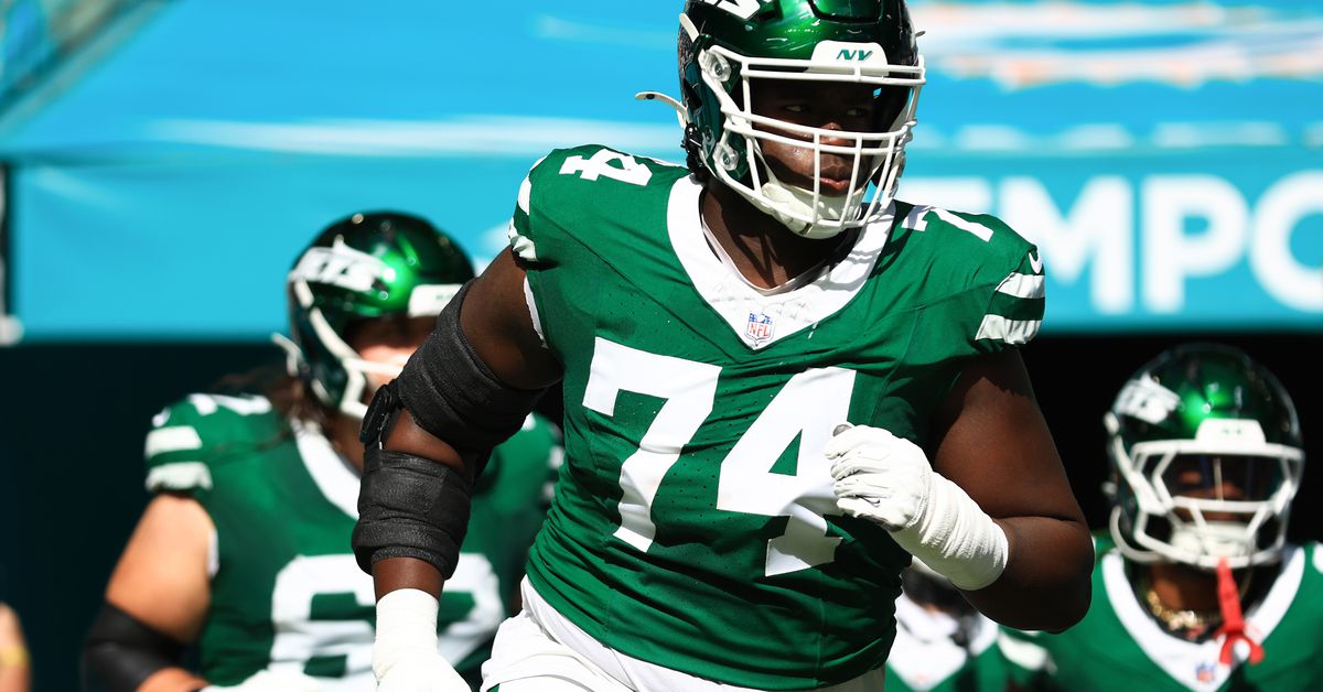 New York Jets News: Aaron Glenn Not Worried By Jets’ Young Core