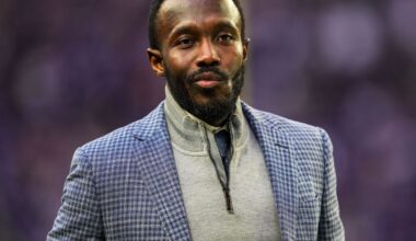 Kwesi Adofo-Mensah’s Contract Delay, Vikings News, and NFL Updates