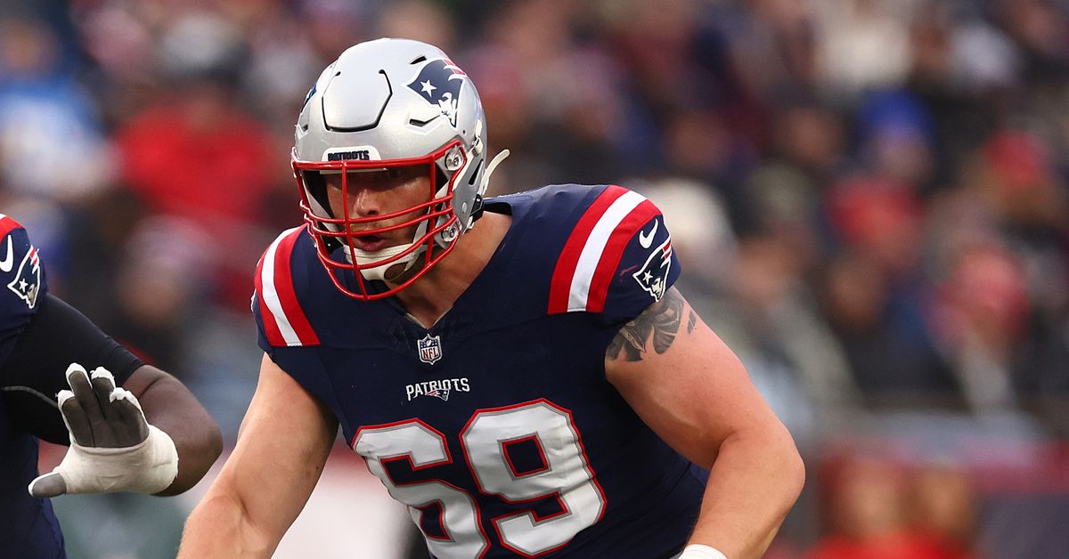 Patriots reportedly declining Cole Strange’s fifth-year option