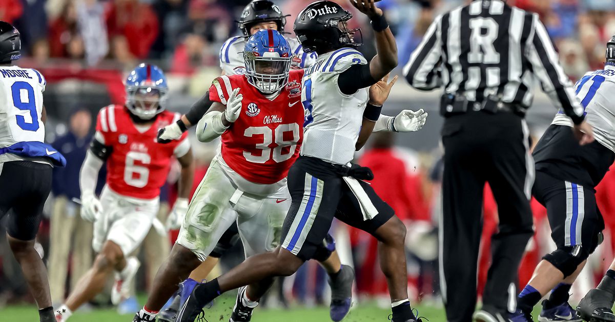 Raiders News: John Spytek loves the character of rookie DT J.J. Pegues