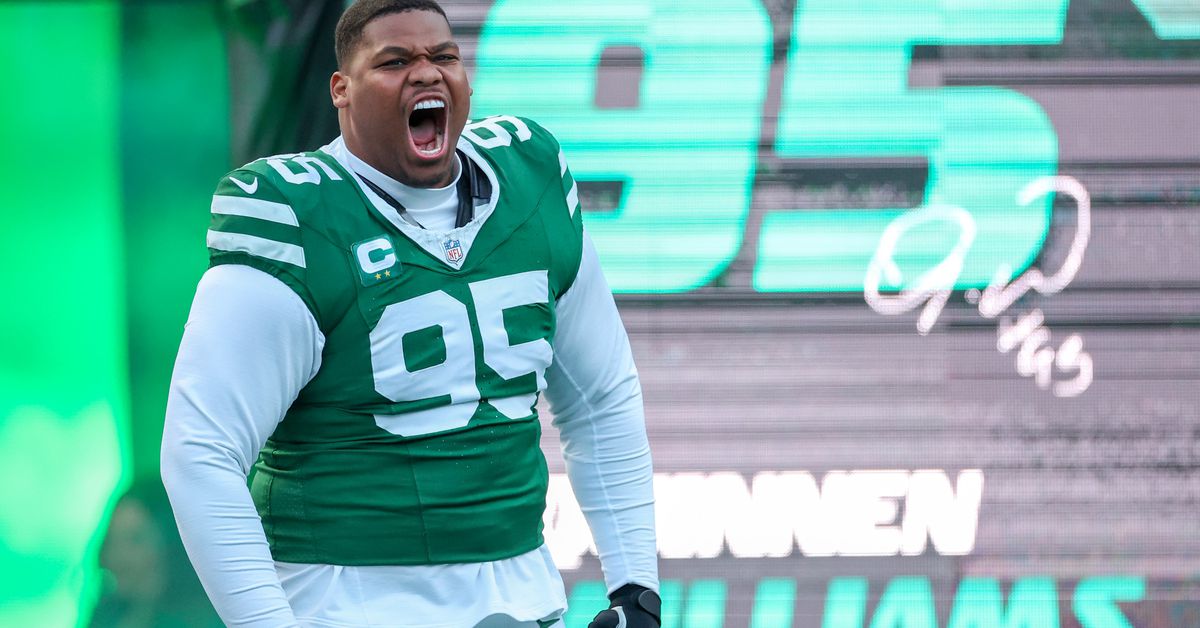 New York Jets News: Jets Sign Georgia WR Arian Smith to Rookie Contract