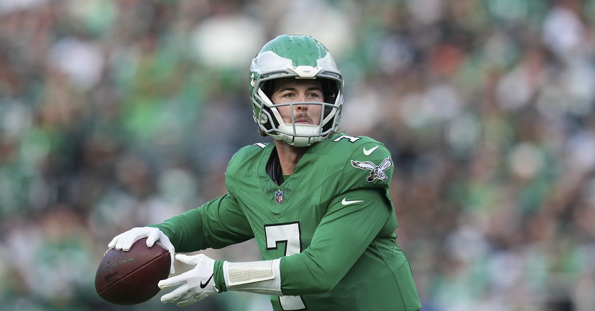 Browns make decision on Kenny Pickett before his first Cleveland snap