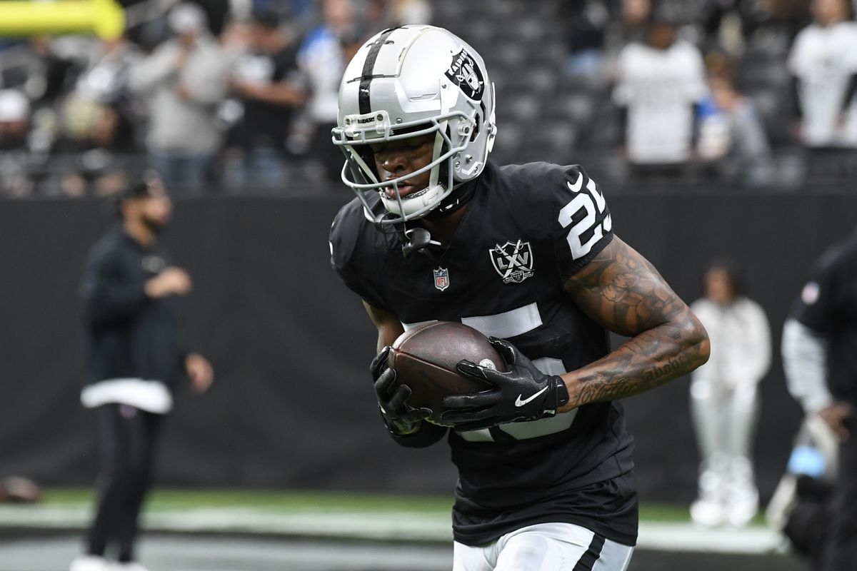 Los Angeles Chargers v Las Vegas Raiders