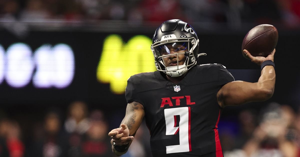 Do teams need a true sub 4.40 burner to open up their passing games?